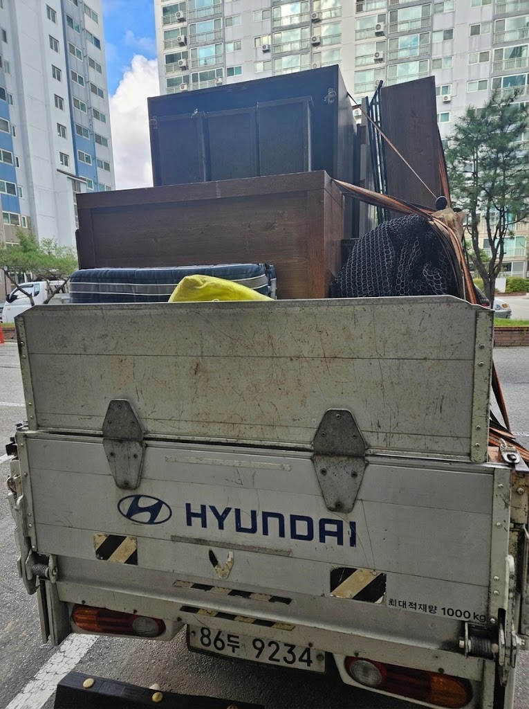 비버환경 가정폐기물 수거 작업 전후 사례