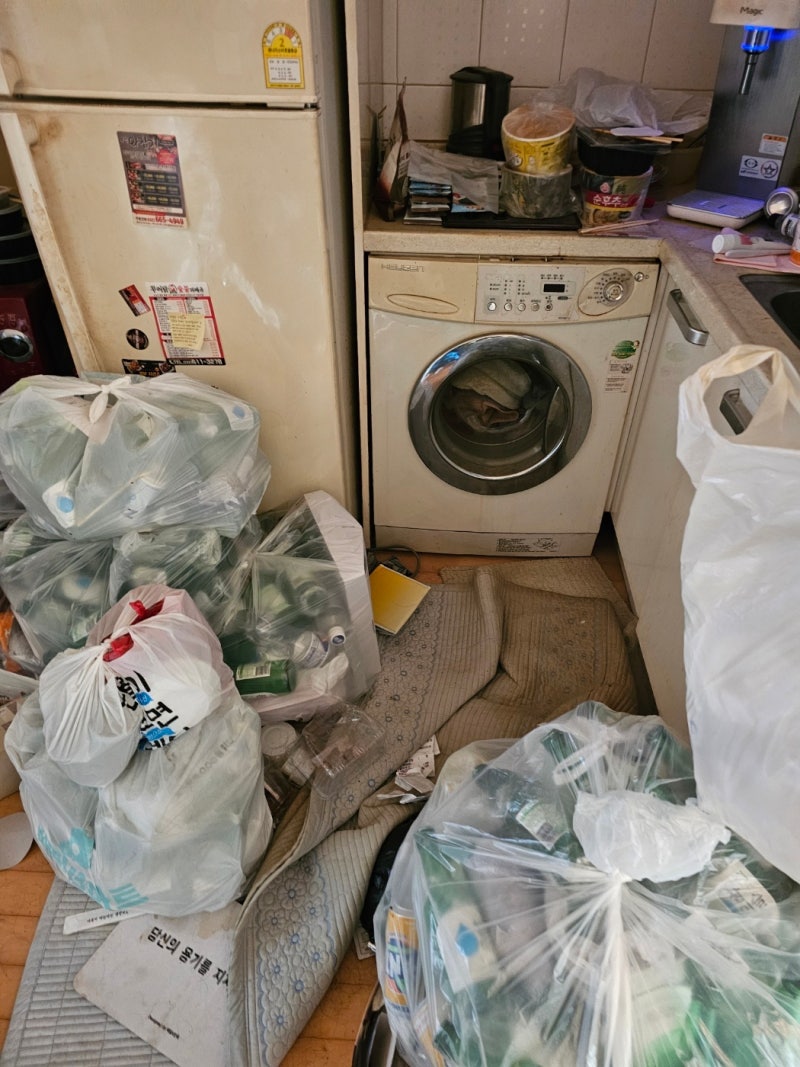 비버환경 폐가구 수거 작업 사례